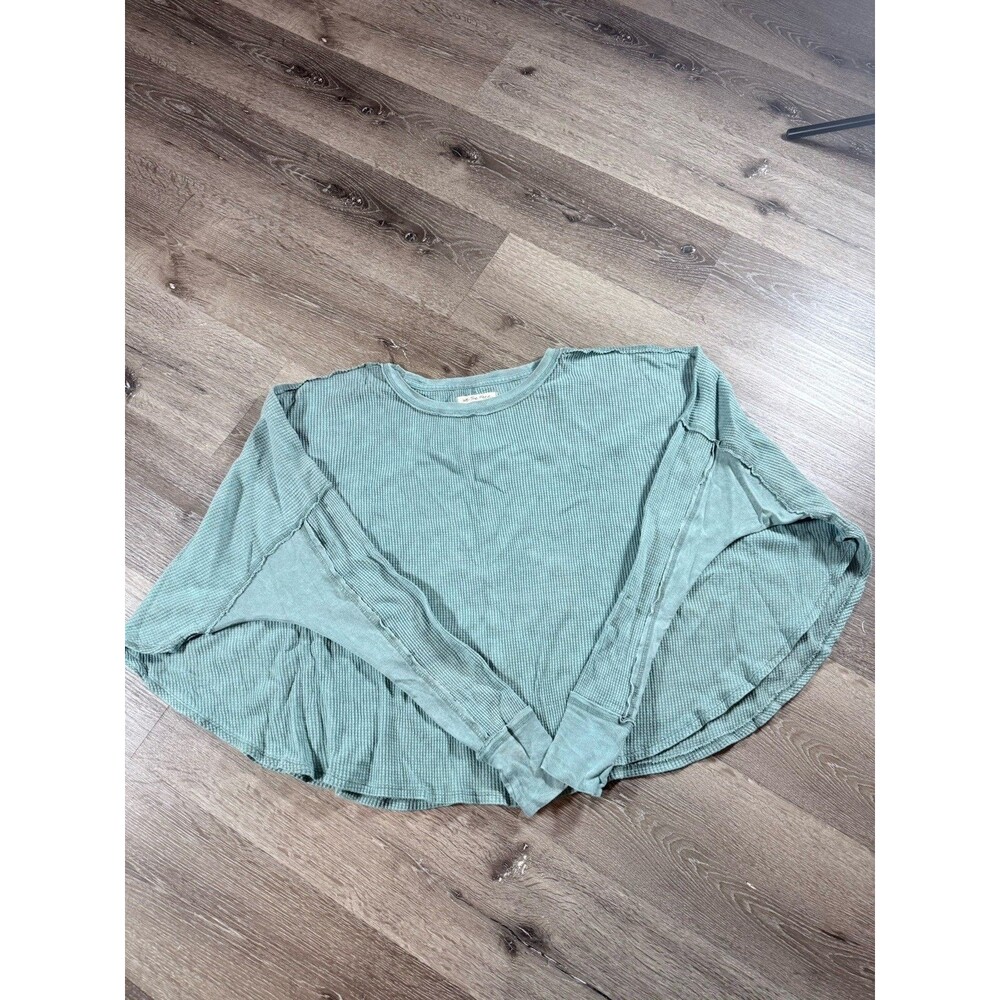 Free People We the‎ Free Buttercup Distressed Thermal Shirt Size XS Green